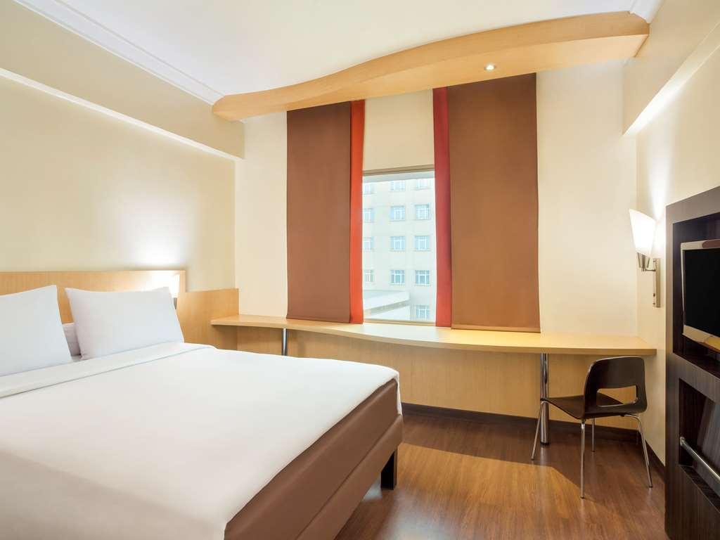 Tamarin Hotel Jakarta Manage By Vib Hospitality Management Zimmer foto